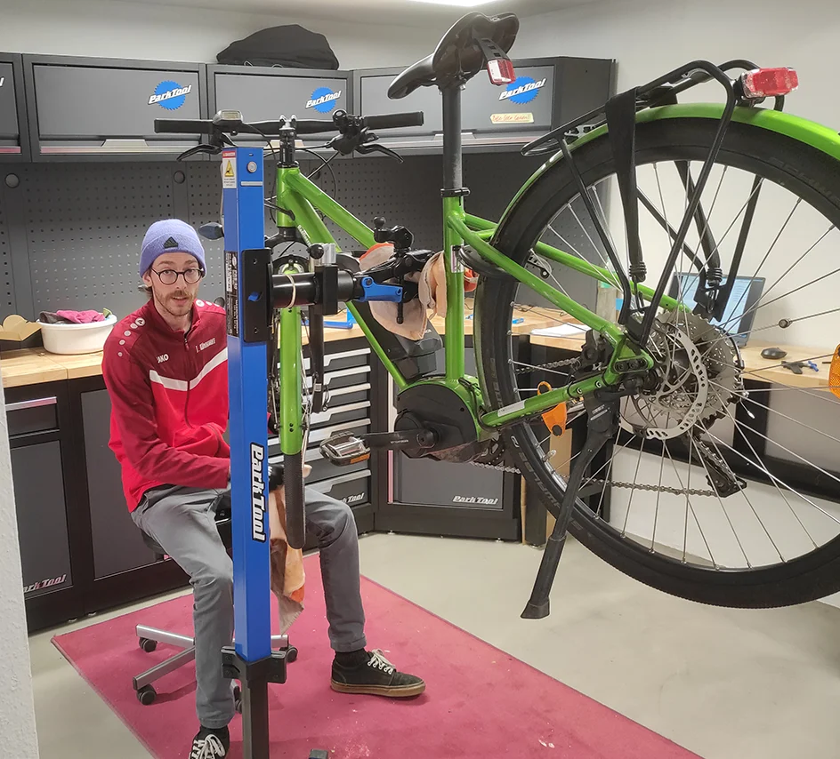 Hallo Fahrrad Werkstatt mit Jan